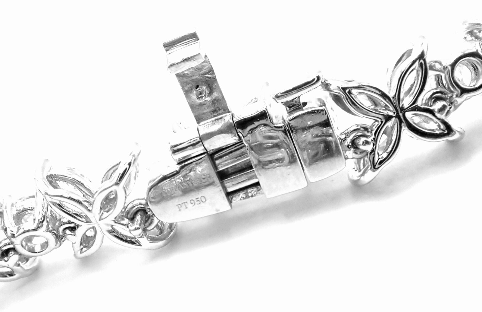 Tiffany & Co. Jewelry & Watches:Fine Jewelry:Necklaces & Pendants Authentic! Tiffany & Co Victoria Platinum Diamond Alternating Graduated Necklace