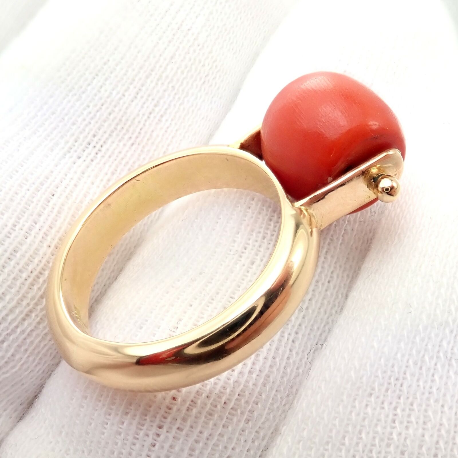 Unbranded Jewelry & Watches:Fine Jewelry:Rings Rare! Vintage Estate 18k Yellow Gold Spinning Red Coral Ring
