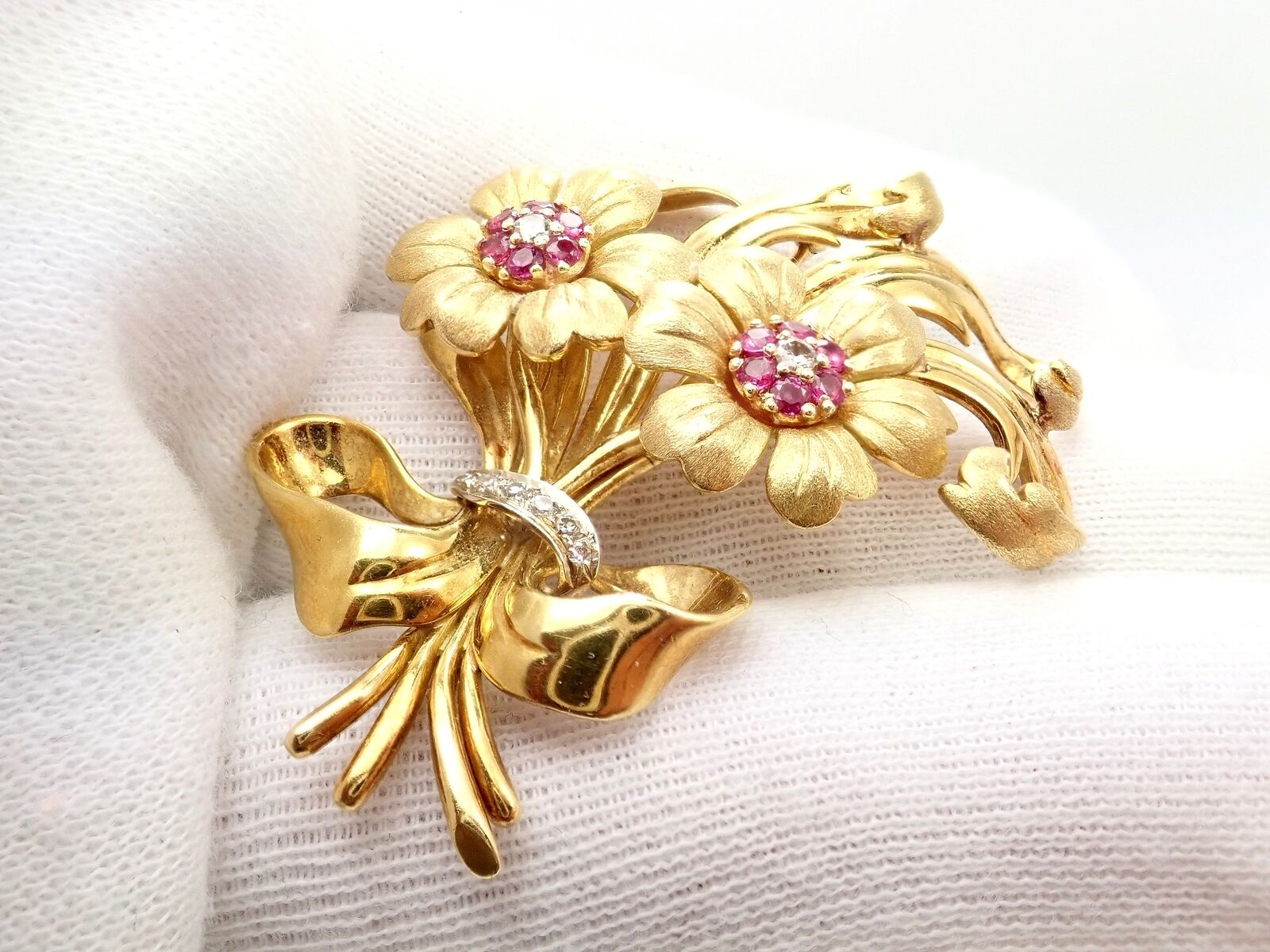 Authentic Vintage Cartier 18k Yellow Gold Ruby Diamond Flower