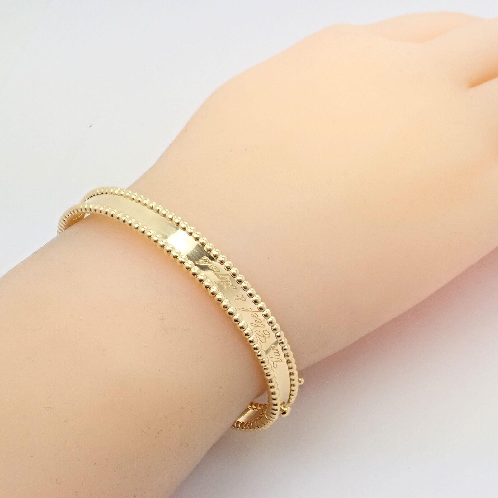 Van cleef on sale gold bangle