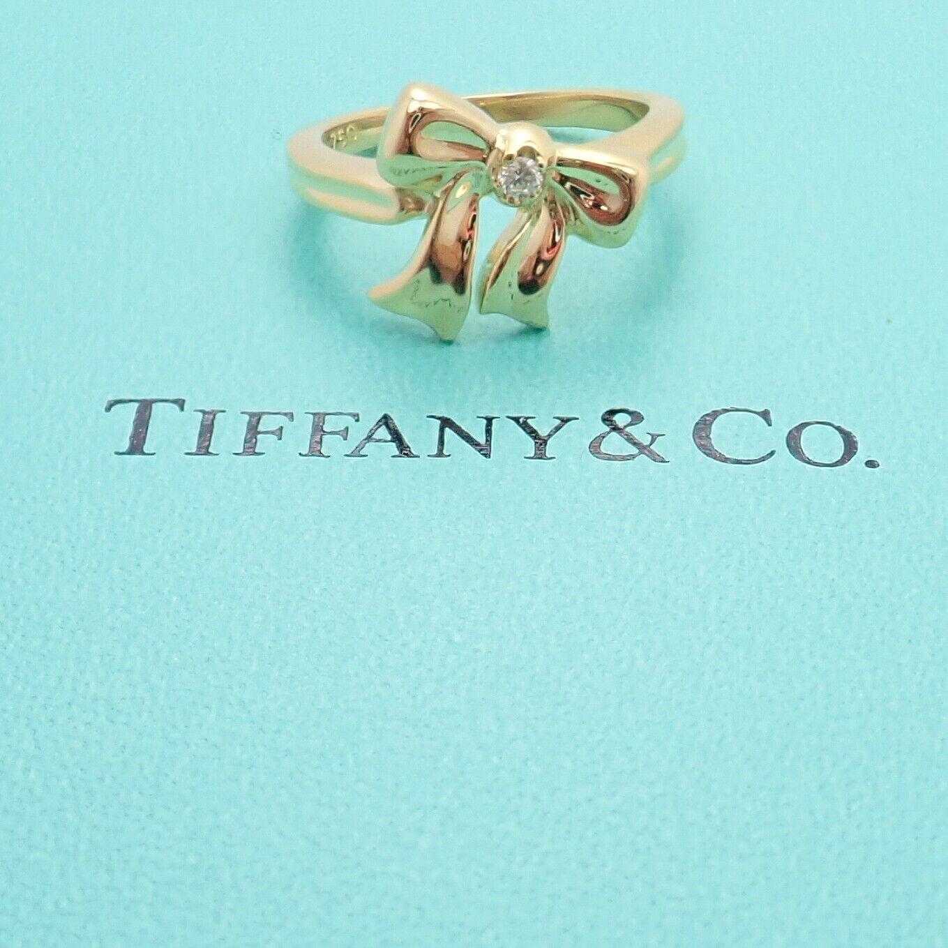 Vintage! Tiffany & Co. 18k Yellow Gold Diamond Ribbon Bow Band Ring