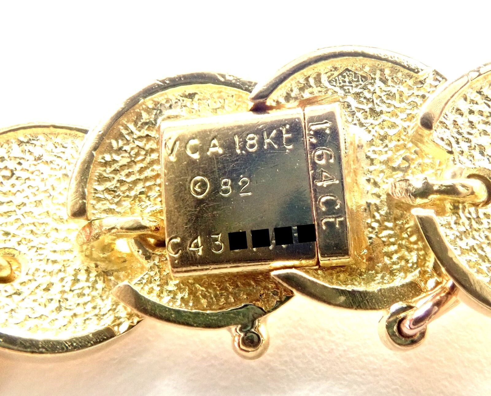Van Cleef & Arpels Jewelry & Watches:Fine Jewelry:Necklaces & Pendants Rare! Vintage Authentic Van Cleef & Arpels 18k Yellow Gold Diamond Disc Necklace