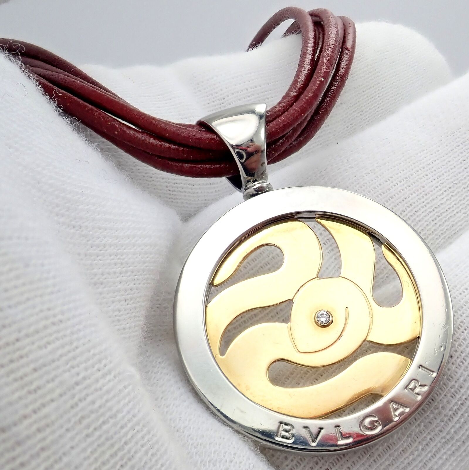 BVLGARI Bulgari Serpenti 18k Necklace in Metallic