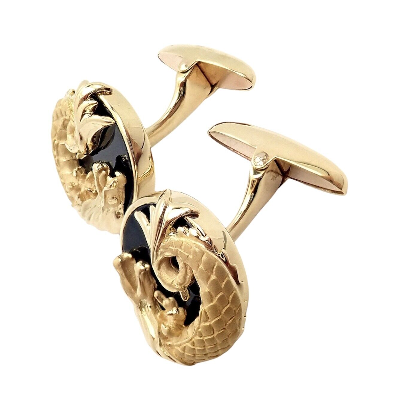 Coat of Arms Shield Yellow Gold Cufflinks