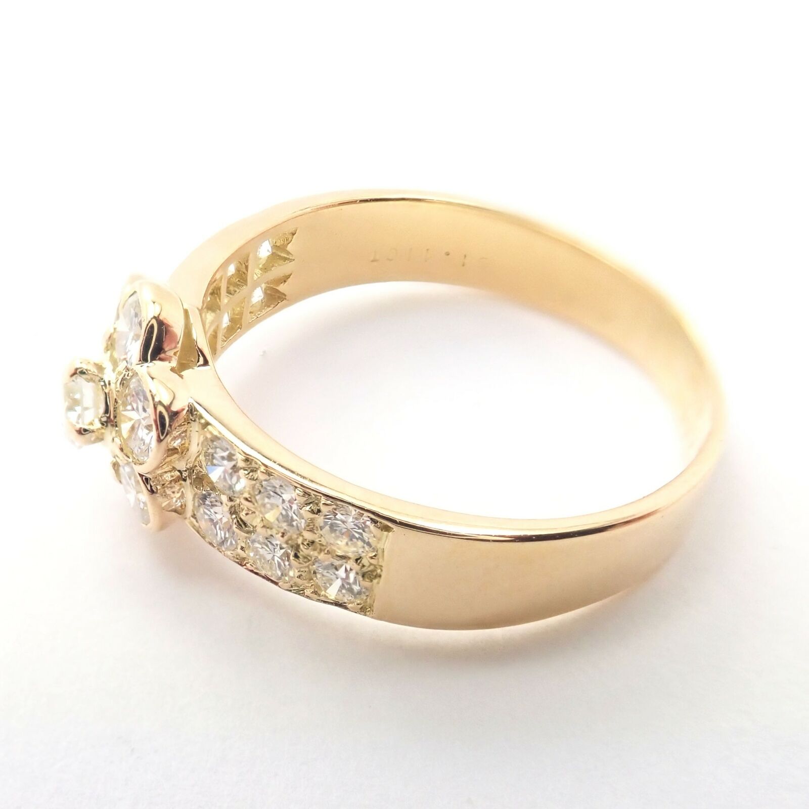 Van Cleef & Arpels Jewelry & Watches:Fine Jewelry:Rings Authentic! Van Cleef & Arpels 18k Yellow Gold Diamond Fleurette Ring