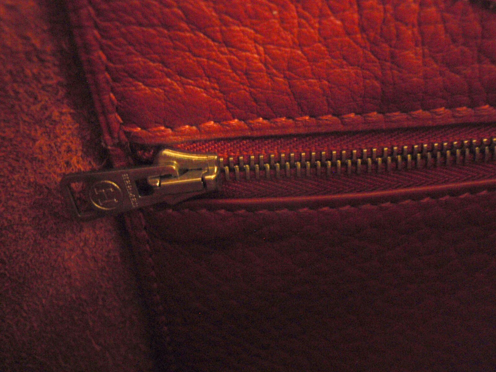 The Moshi . Shoulder bag Emilia, brick red